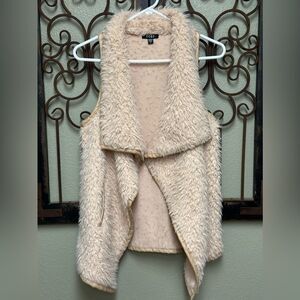 TCEC cream faux vest